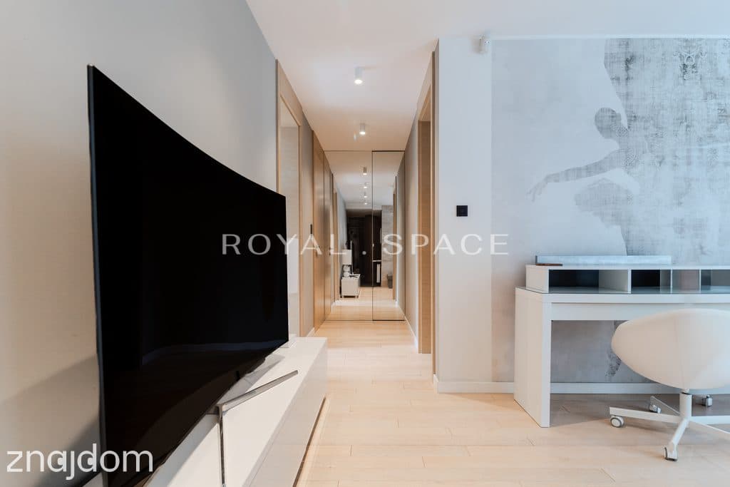 Apartament z ogrodem przy Błoniach - zdjęcie 8