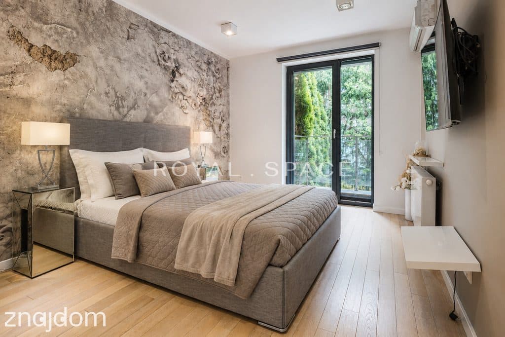 Apartament z ogrodem przy Błoniach - zdjęcie 9
