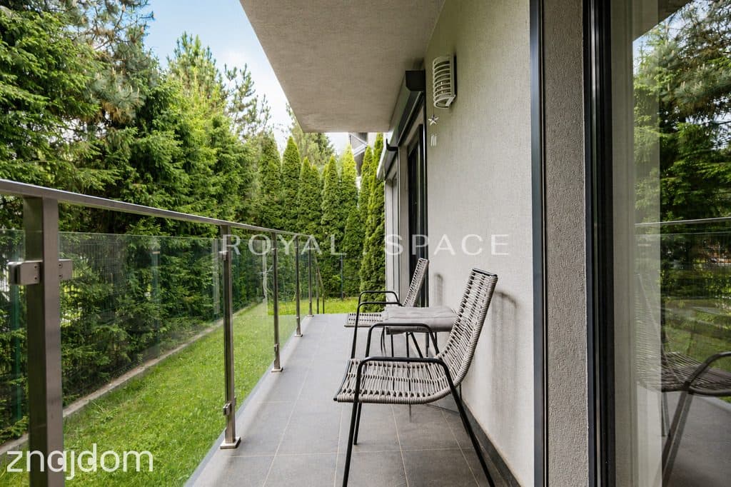 Apartament z ogrodem przy Błoniach - zdjęcie 15