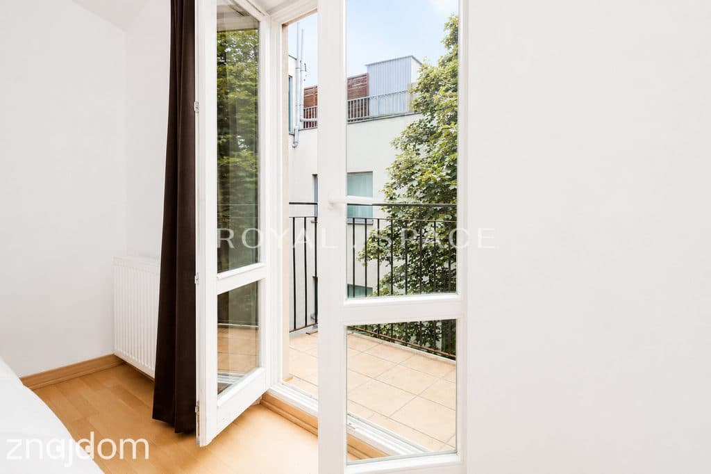 Apartament z widokiem na wawel - zdjęcie 9