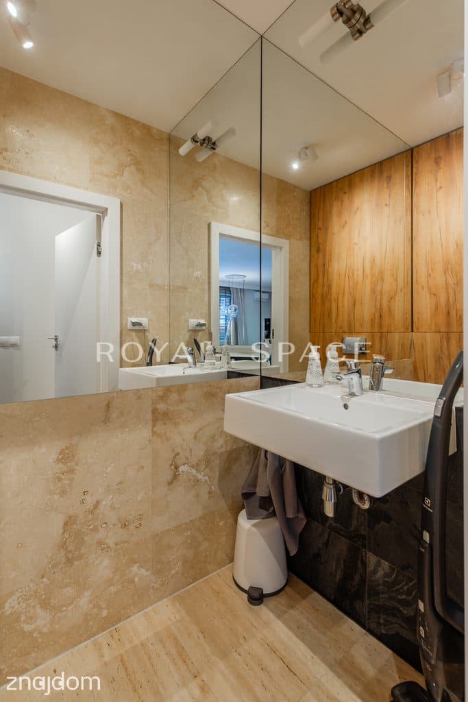 Komfortowy apartament z loggią i balkonem! - zdjęcie 17