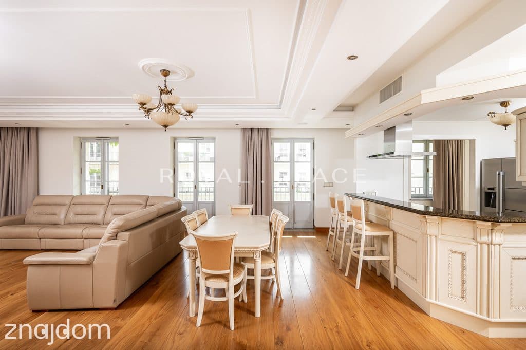 Luksusowy, klasyczny apartament w Angel Wawel
