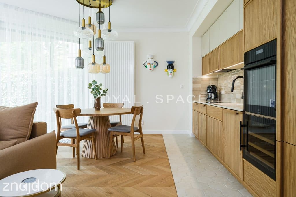 Apartament na Woli Justowskiej z ogrodem - zdjęcie 7