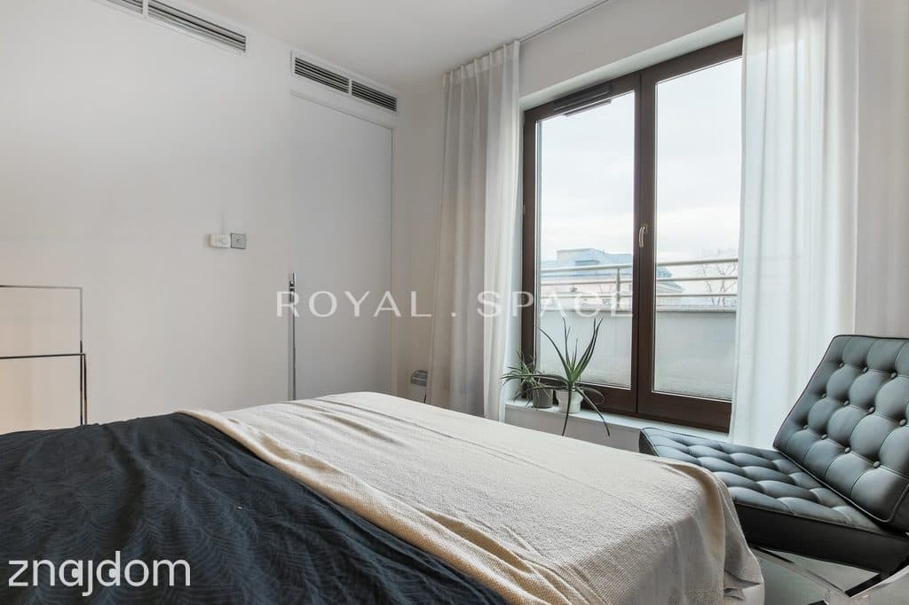 Stylowy apartament na ostatnim piętrze! - zdjęcie 14