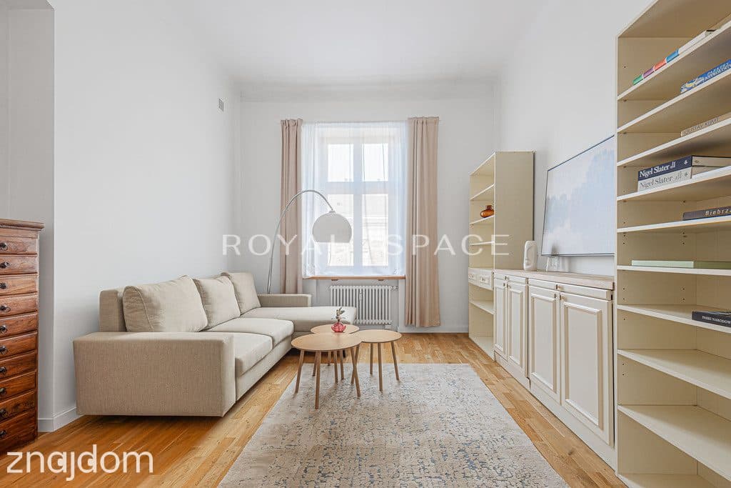 Apartament z charakterem | Al. Ujazdowskie - zdjęcie 2