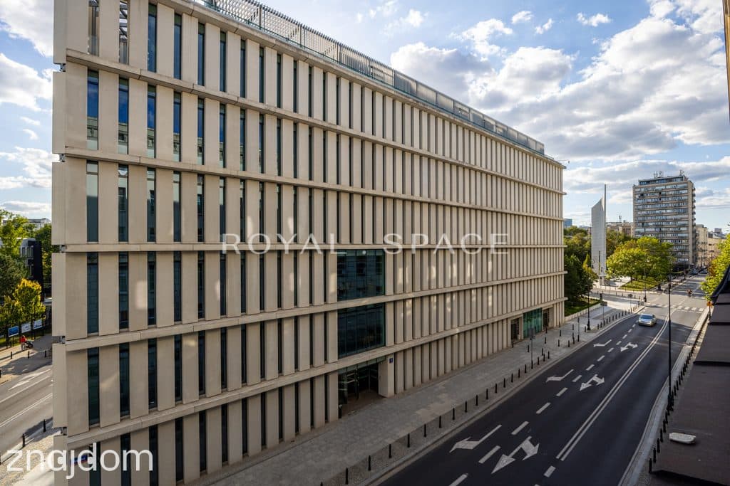 Apartament w odrestaurowanej kamienicy | Winda - zdjęcie 17