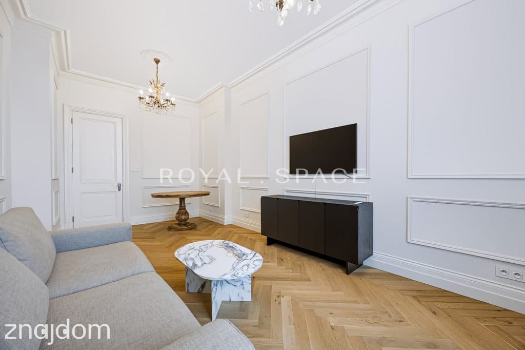 Apartament w odrestaurowanej kamienicy | Winda - zdjęcie 13