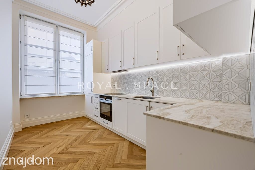 Apartament w odrestaurowanej kamienicy | Winda - zdjęcie 8
