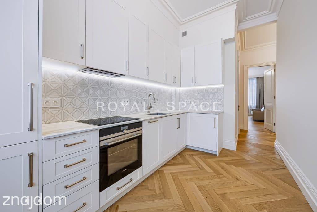 Apartament w odrestaurowanej kamienicy | Winda - zdjęcie 6