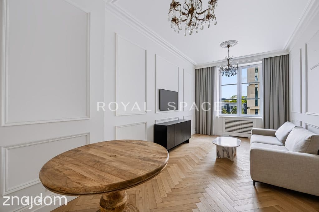 Apartament w odrestaurowanej kamienicy | Winda - zdjęcie 12