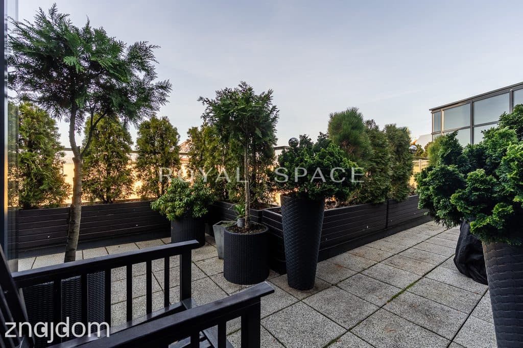 Jasny penthouse z widokiem na Wawel! - zdjęcie 19