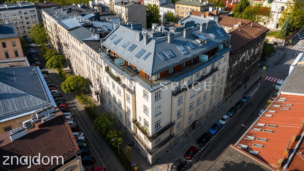 Narożny apartament z 2 balkonami w sercu Krakowa! - zdjęcie 2