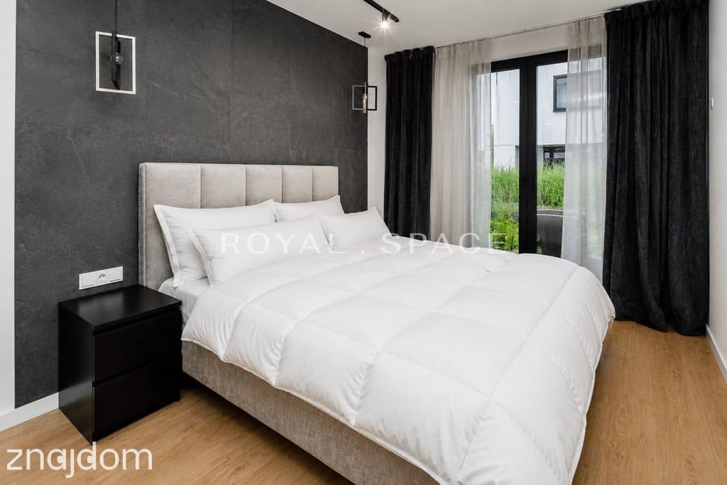 Apartament z ogródkiem na kameralnym osiedlu - zdjęcie 5