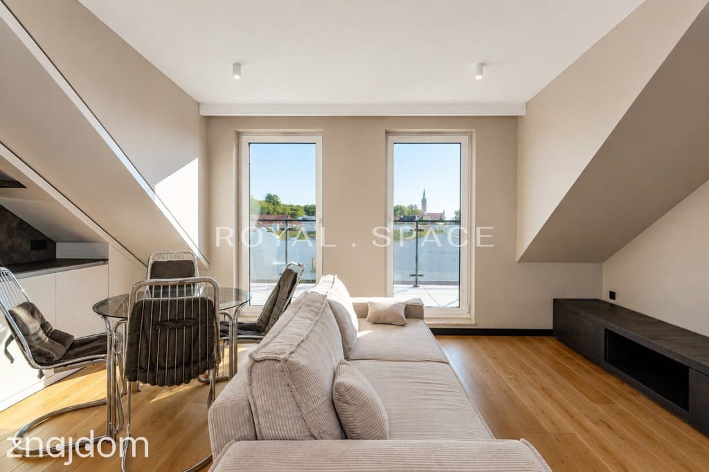 Apartament z tarasem na ostatnim piętrze! Lwowska - zdjęcie 2