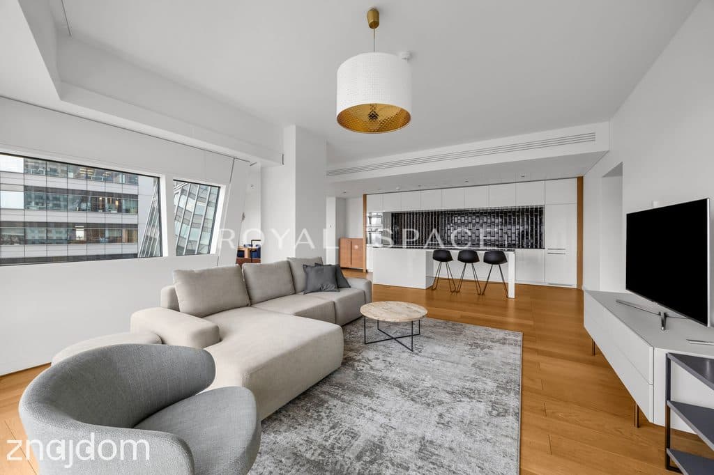 Przestronny apartament na Złotej 44! - zdjęcie 2