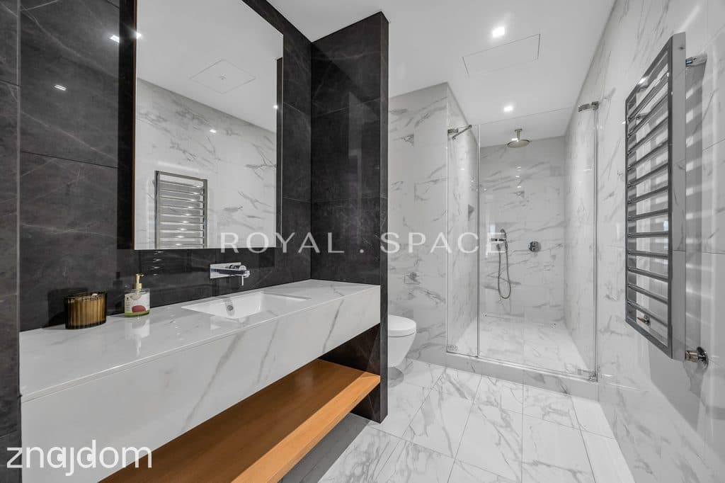 Przestronny apartament na Złotej 44! - zdjęcie 15