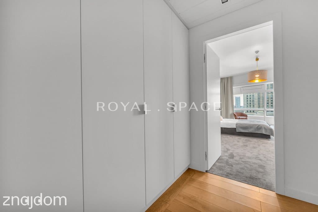 Przestronny apartament na Złotej 44! - zdjęcie 16