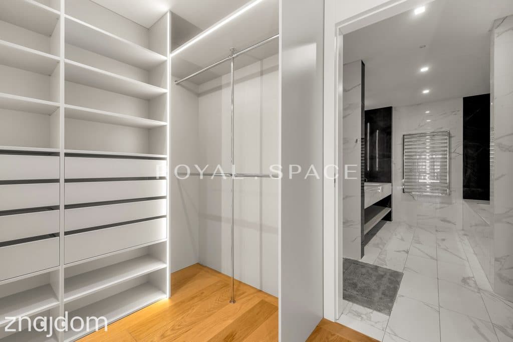 230 m² luksusu na Złotej 44! - zdjęcie 9