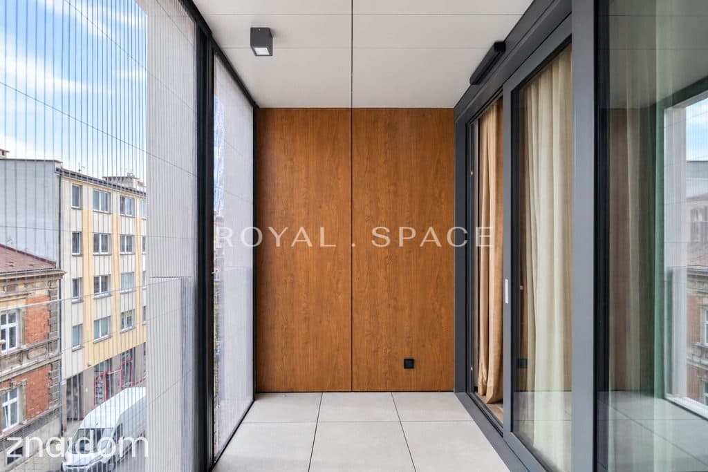 Jasny apartament z balkonem | Soho Residence - zdjęcie 9