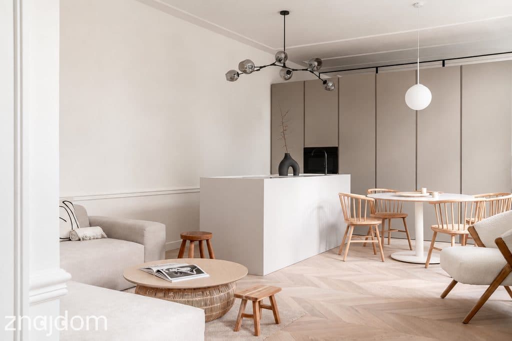 Luksusowy apartament w kamienicy - zdjęcie 2