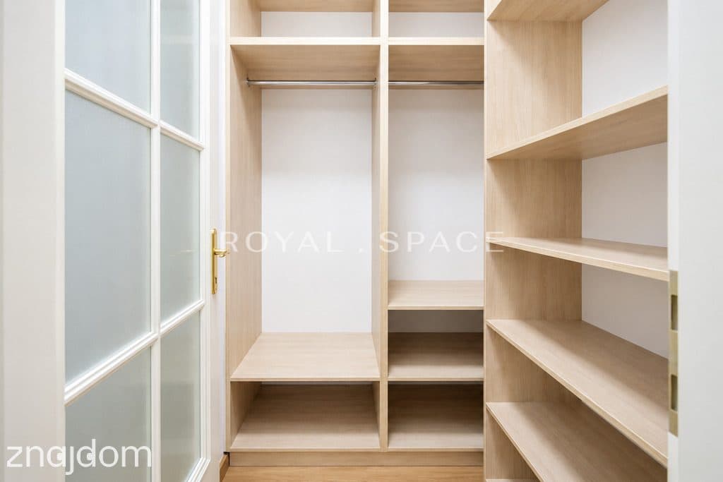 Apartament z garderobą w kamienicy przy Plantach! - zdjęcie 6