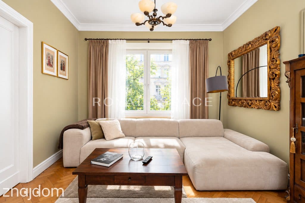 Apartament w sercu Starego Miasta - zdjęcie 2