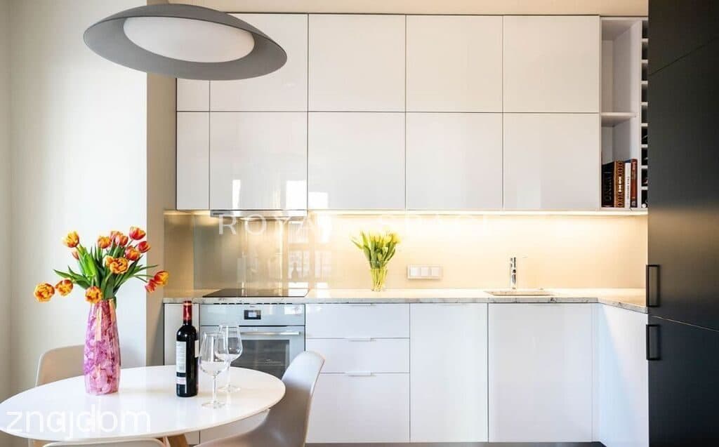 Apartament z widokiem na centrum | Grzybowska | 3 pokoje - zdjęcie 8