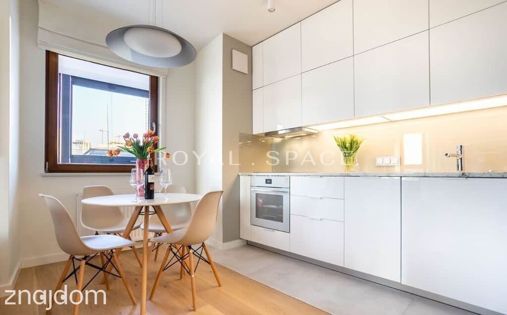 Apartament z widokiem na centrum | Grzybowska | 3 pokoje - zdjęcie 9