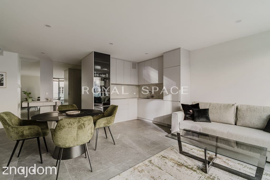Stylowy apartament na Emilii Plater 15! - zdjęcie 2