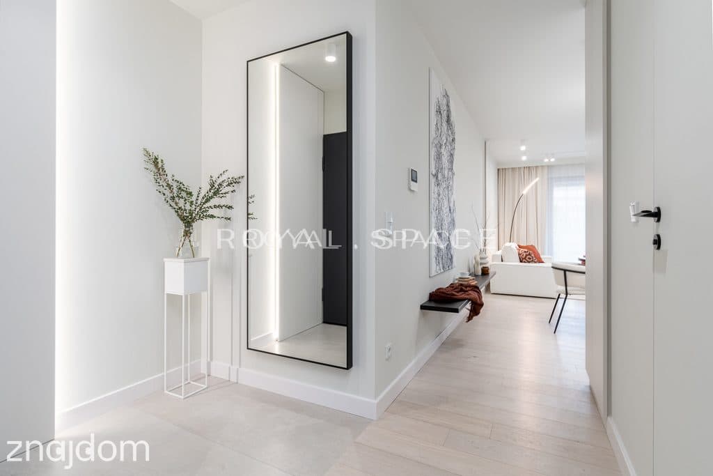 Apartament z garderobą na Wiślanych Tarasach - zdjęcie 9