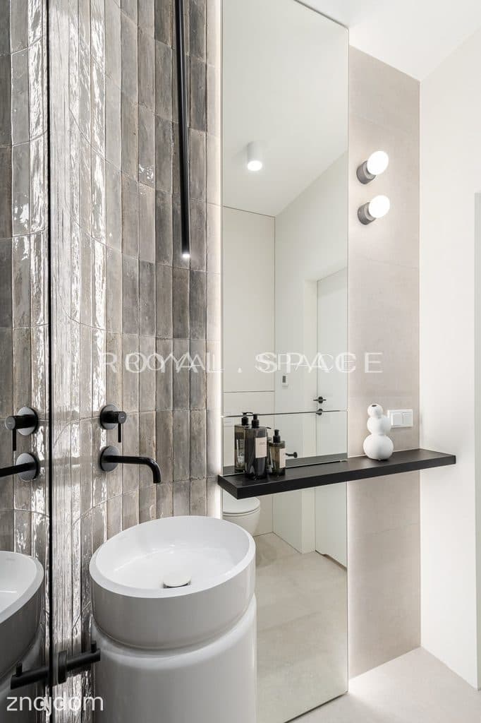 Apartament z garderobą na Wiślanych Tarasach - zdjęcie 11