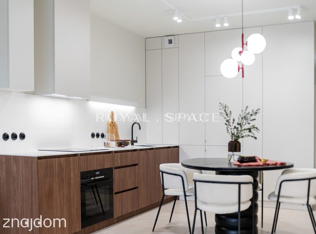 Apartament z garderobą na Wiślanych Tarasach - zdjęcie 16