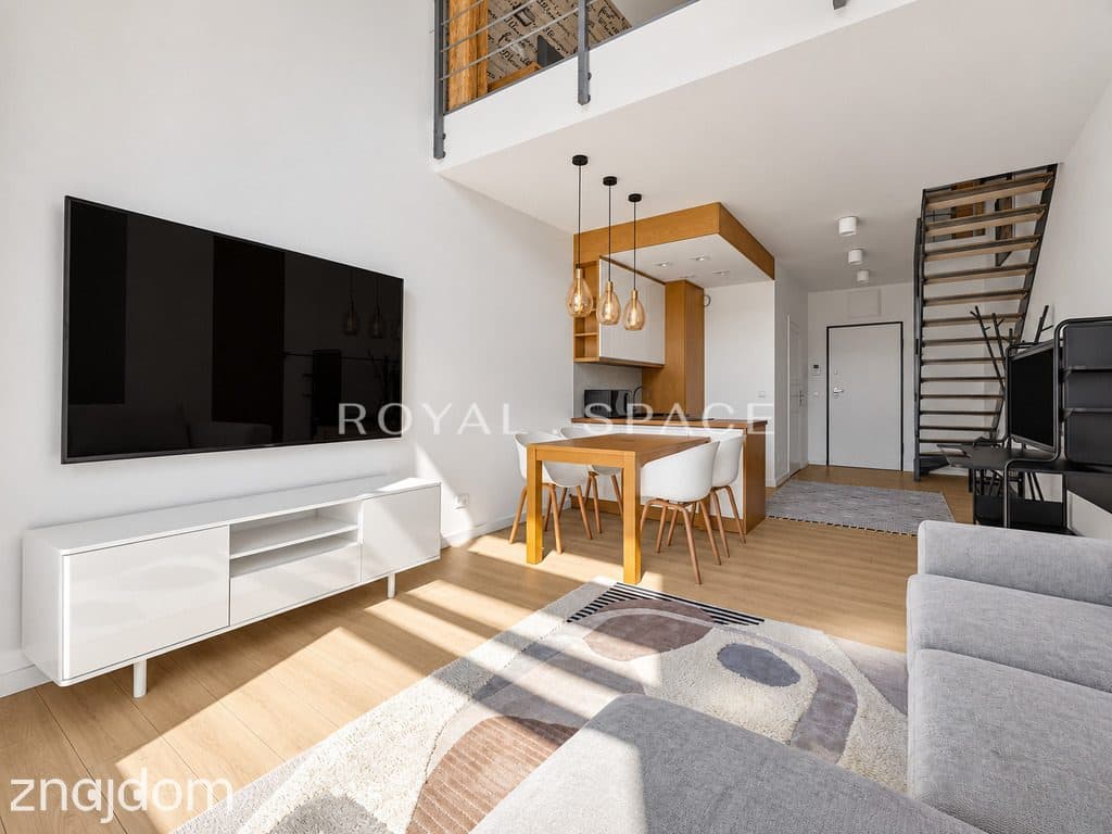 Wyjątkowy loft z antresolą | Qbik | Mokotów