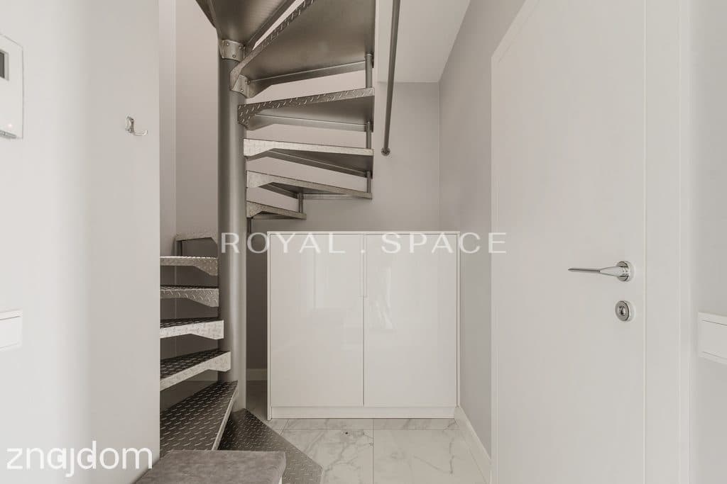 Dwupoziomowy loft z panoramicznym widokiem | Qbik - zdjęcie 9