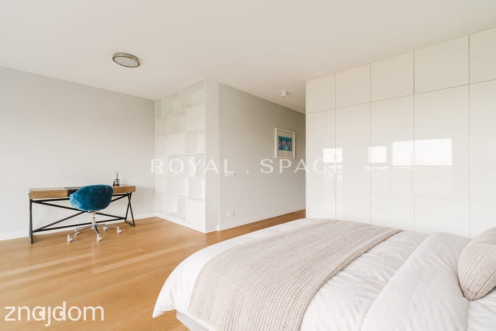 Dwupoziomowy loft z panoramicznym widokiem | Qbik - zdjęcie 16