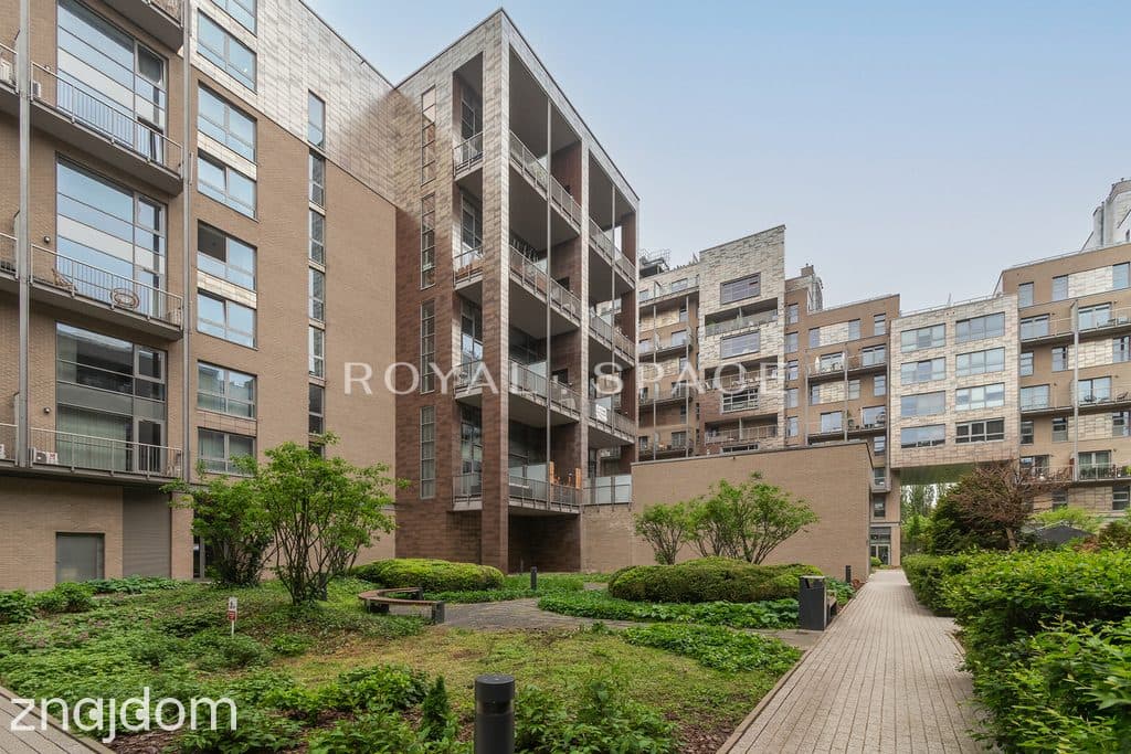 Dwupoziomowy loft z panoramicznym widokiem | Qbik - zdjęcie 19