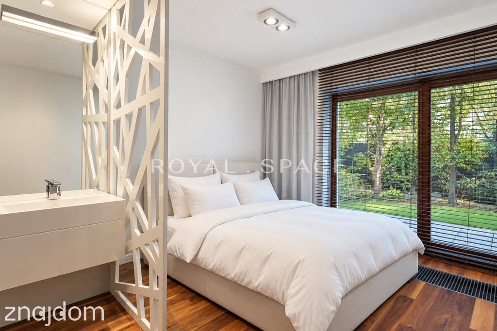 Apartament z prywatnym ogródkiem na Woli Justowskiej! - zdjęcie 12