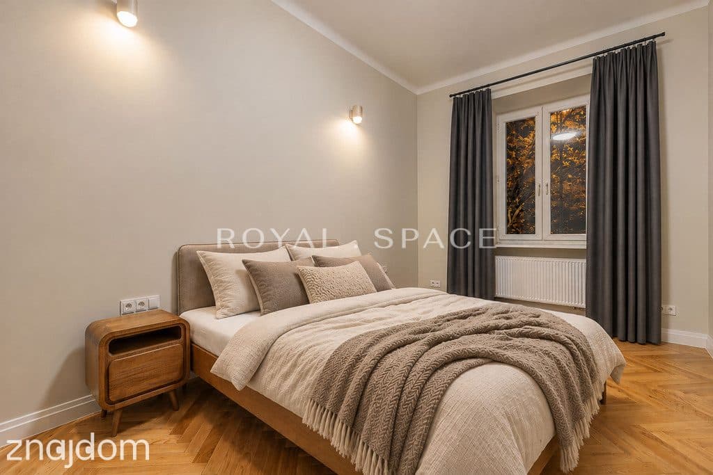 Przestronne wnętrze przy ul. Poznańskiej | 330 cm - zdjęcie 7