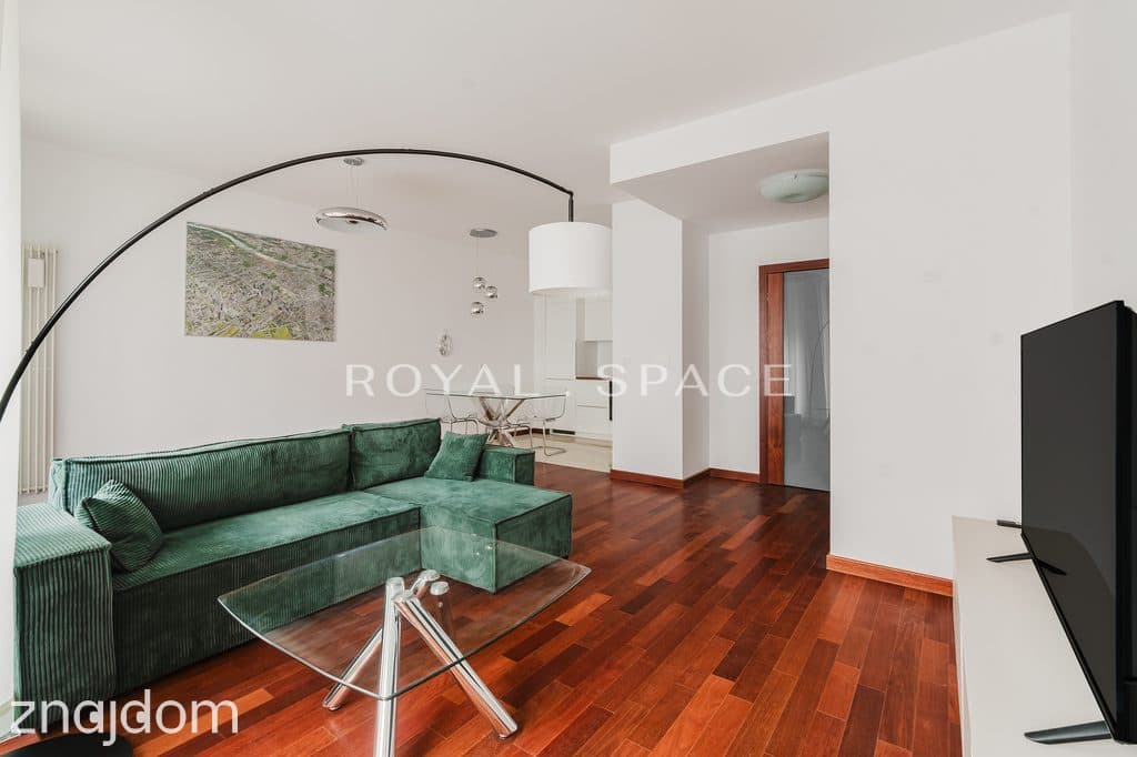 19. Dzielnica | 60 m² | Balkon i garaż - zdjęcie 2