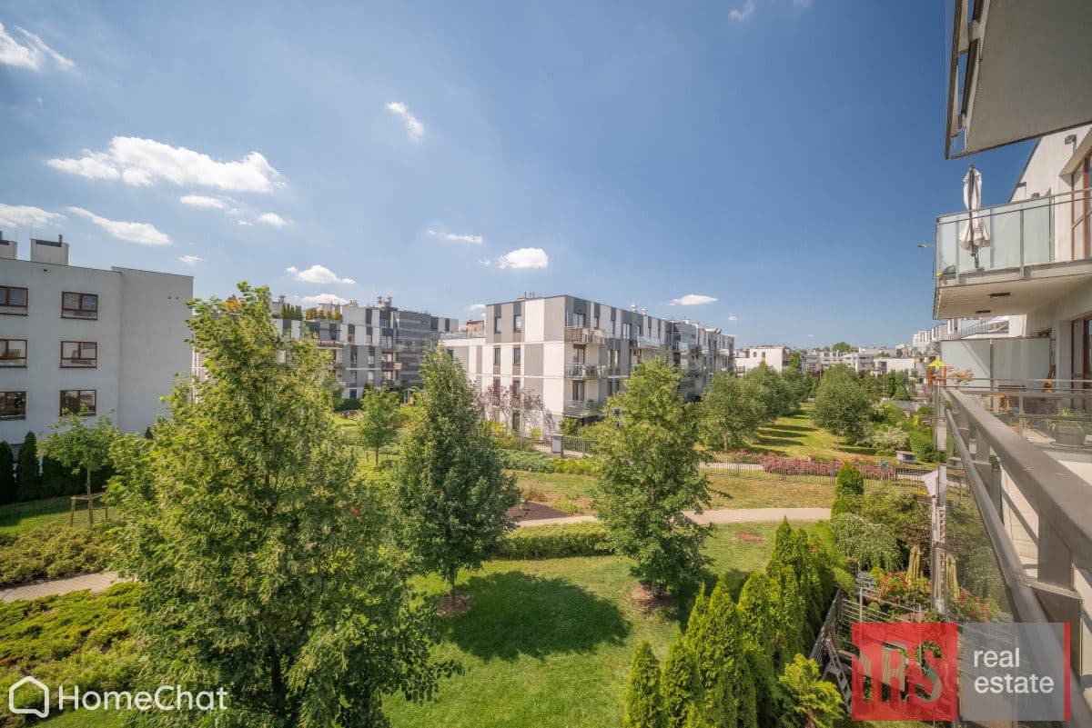 Kawalerka z dużym balkonem