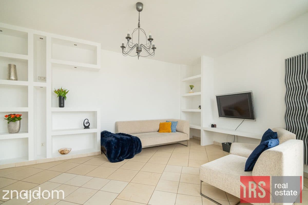 Apartament z widokiem Saska Kępa - zdjęcie 3