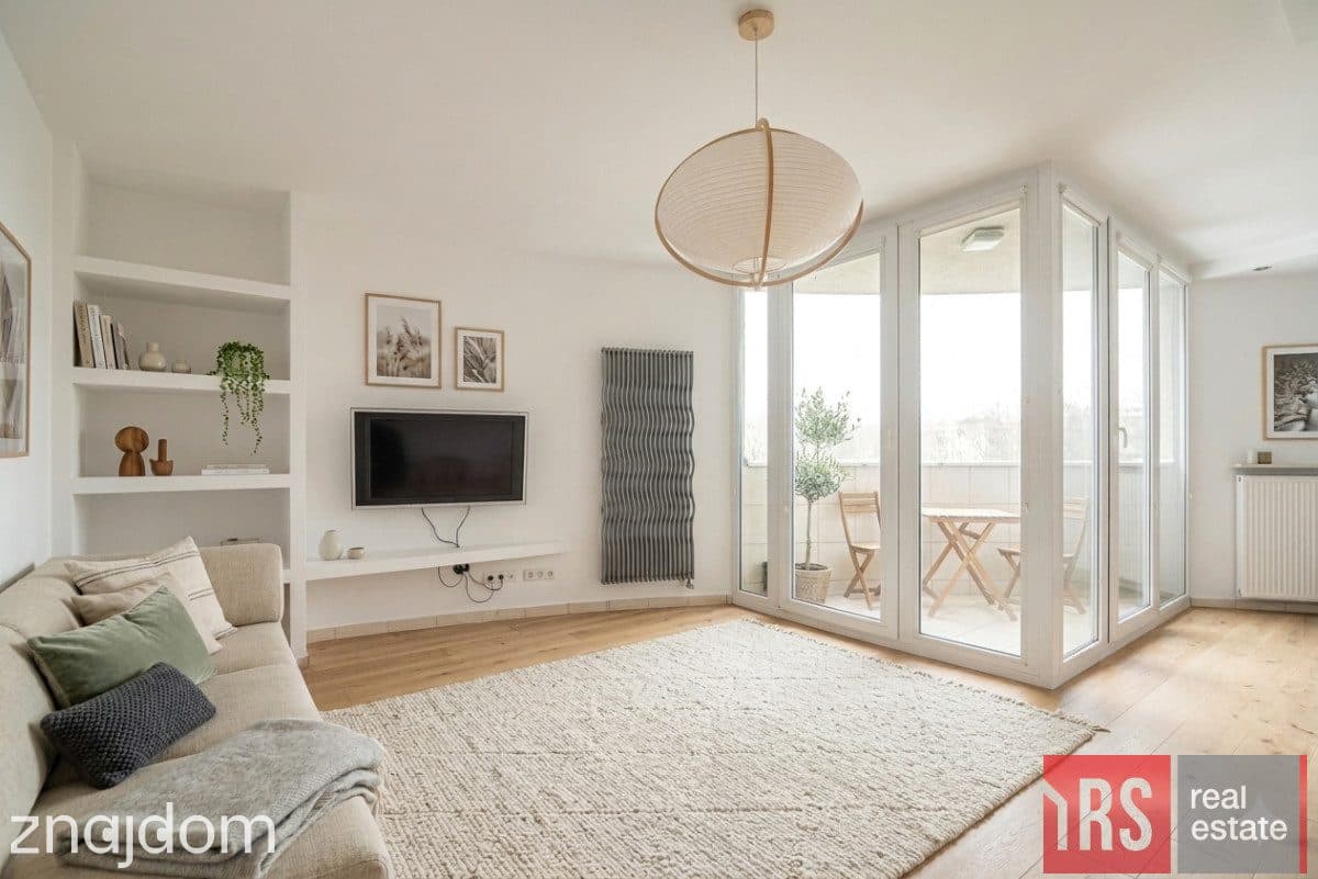 Apartament z widokiem Saska Kępa - zdjęcie 7