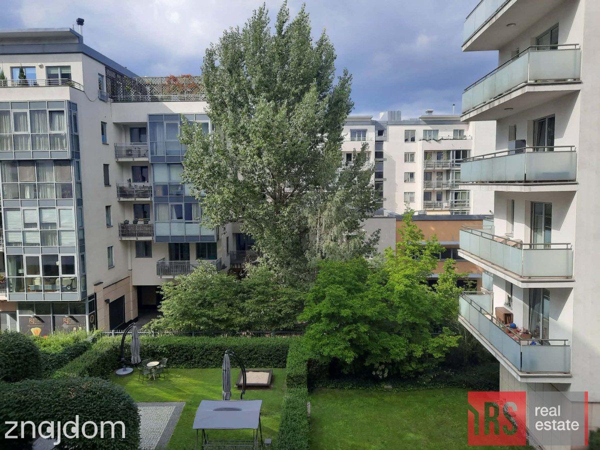 Perełka w apartamentowcu na Starym Żoliborzu - zdjęcie 2