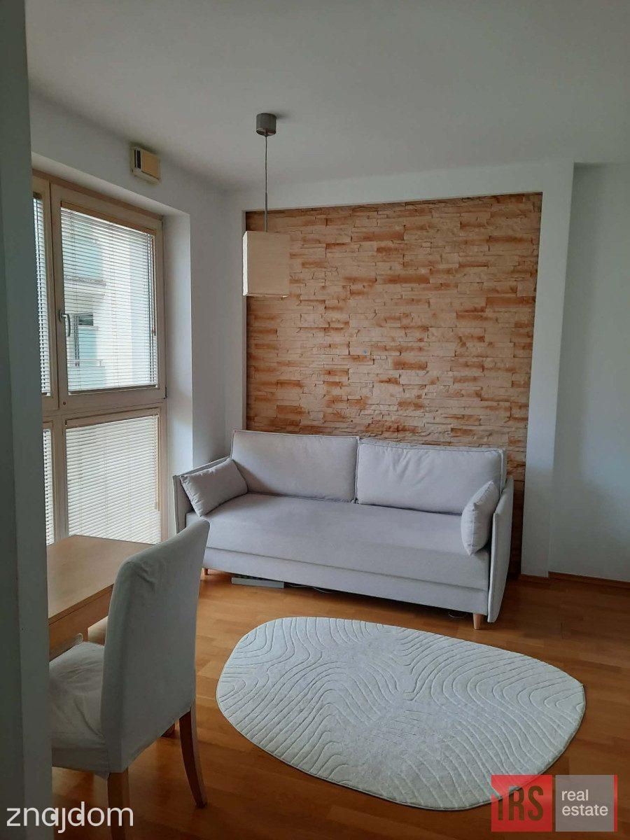 Perełka w apartamentowcu na Starym Żoliborzu - zdjęcie 8