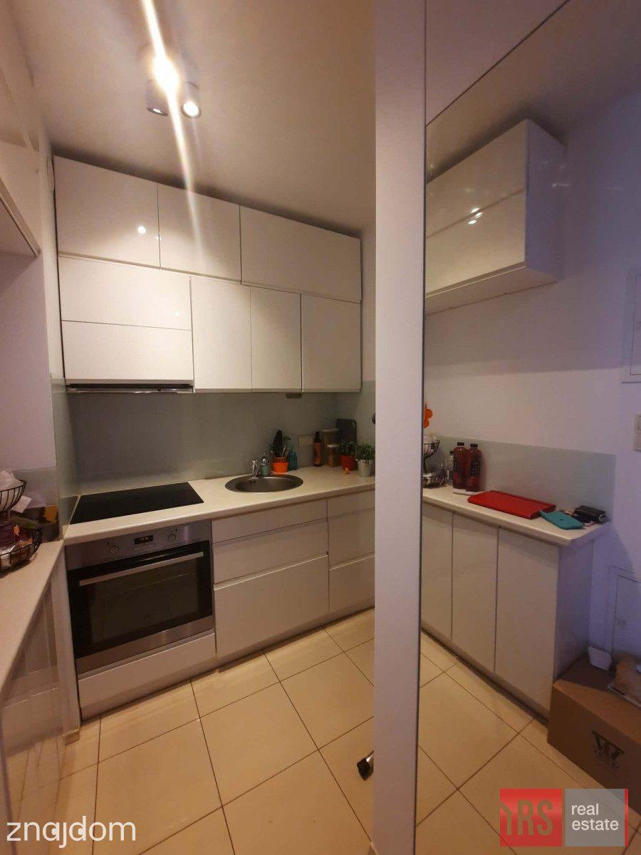 Perełka w apartamentowcu na Starym Żoliborzu - zdjęcie 12