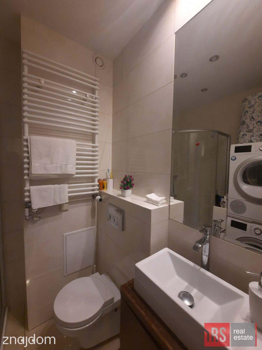 Perełka w apartamentowcu na Starym Żoliborzu - zdjęcie 19