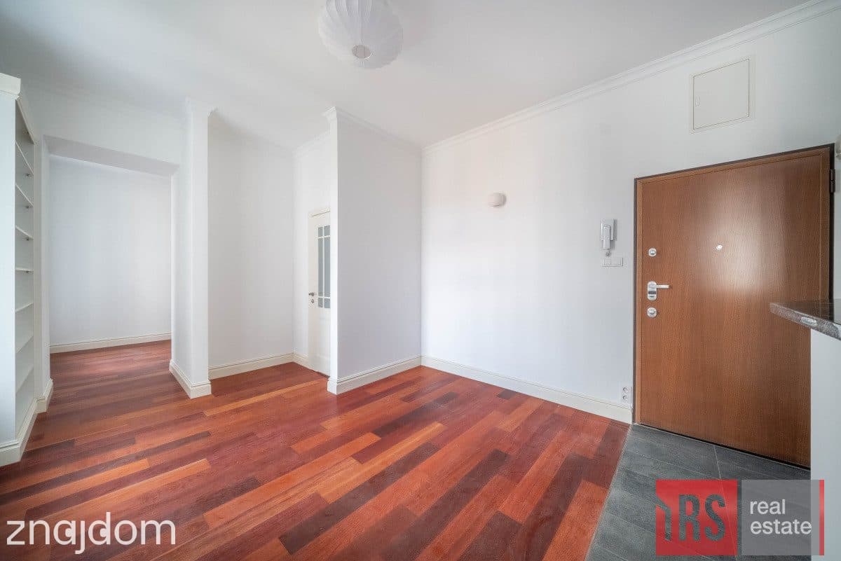 Studio-39 m2, Zrewitalizowana kamienica, Wilcza 72 - zdjęcie 4