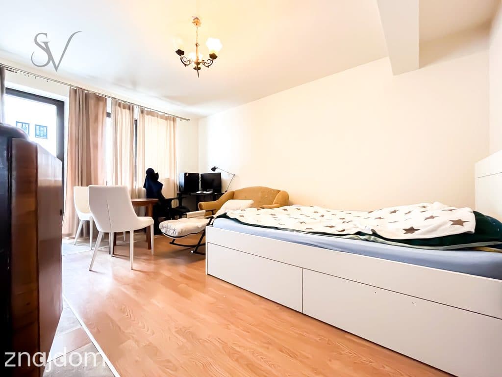 3290 ALL | 18.10-31.01 | 2 Oddzielne Pok | Taras | M Post | ENG