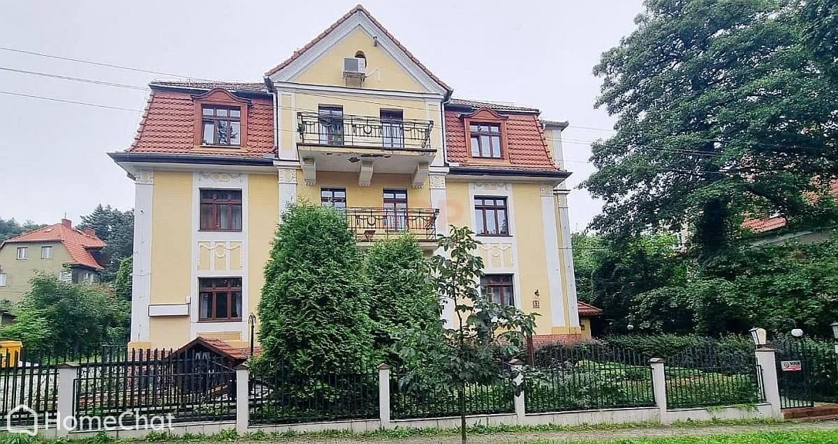 Hotel Szczawno-Zdrój. Możliwość bud. apartamentów