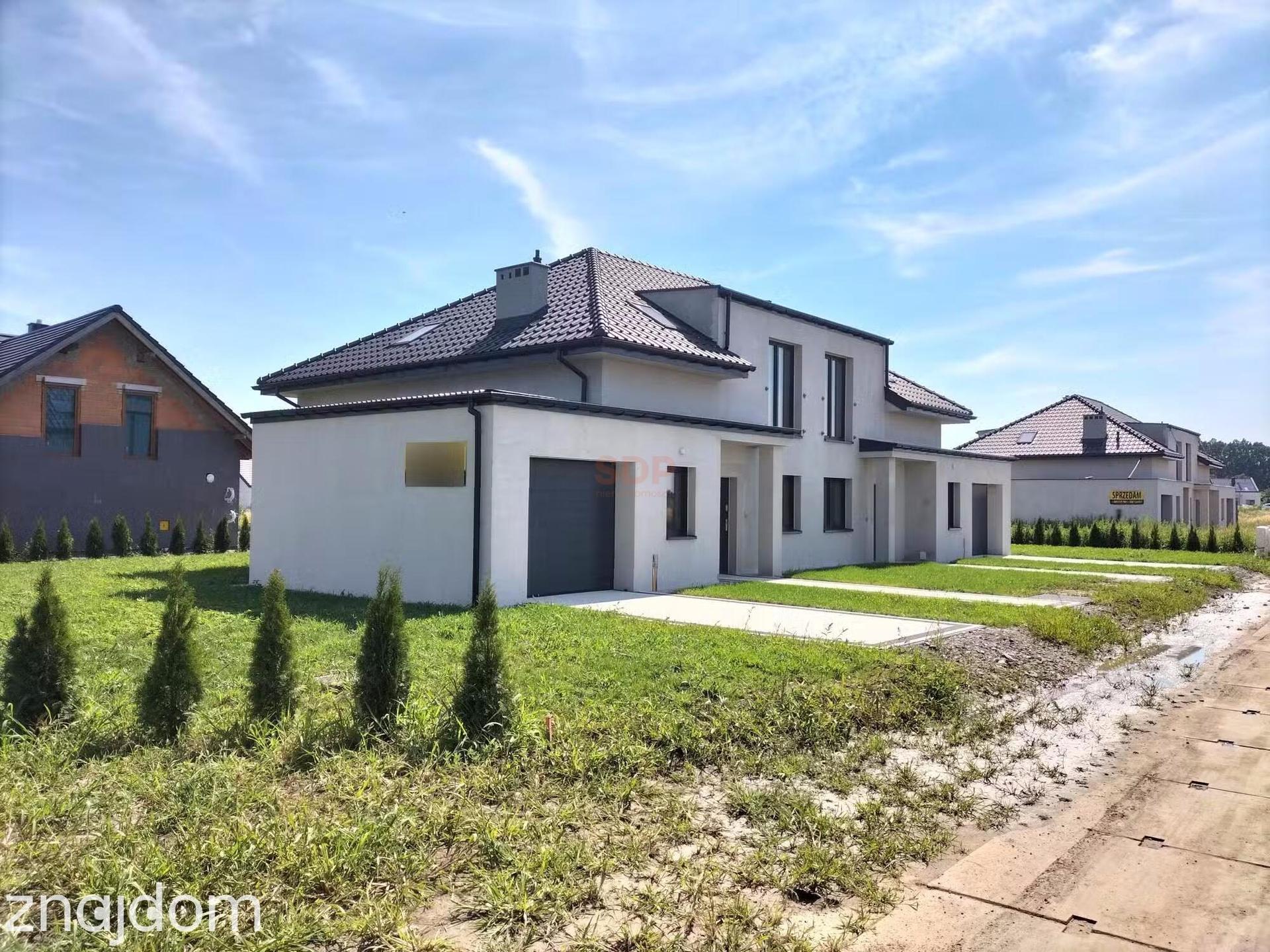 Bliźniak 140 m2, działka 450 m2. Stan deweloperski. - zdjęcie 3